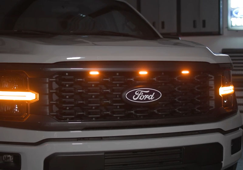 led grill lights on the bumper of ford jeep
